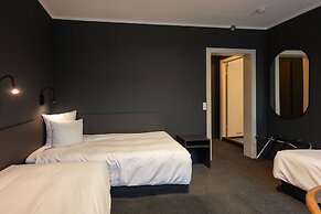 Hotel Maritime