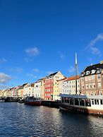 Hotel Maritime