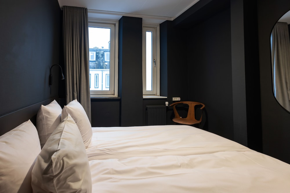 Hotel Maritime