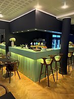 Hotel Maritime
