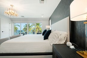 Luxury Cayman Villas