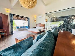 Absolute Beachfront Resort