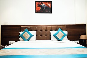 Hotel Hangout