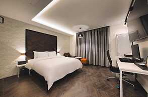 Arden Hotel