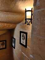 2 Bed House Sleeps 3 - Wifi, Aircon, Balcony