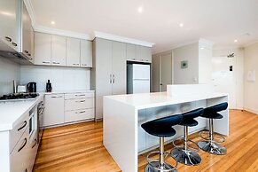 Fremantle Harbourside  Apartments