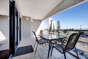 Fremantle Harbourside  Apartments