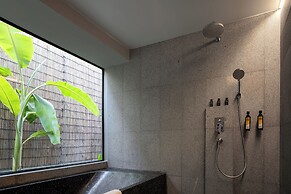 Two Seasons Siem Reap Hotel
