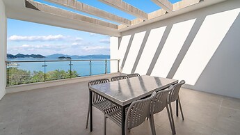 Yeosu Liposo Poolvilla