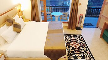HOTEL ALPINE MUSK