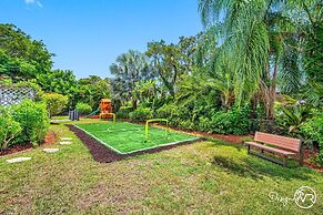 8BR Villa with Heated Pool Near Beach