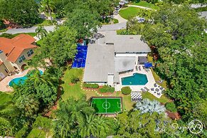 8BR Villa with Heated Pool Near Beach