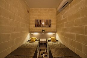 Quayside Apartments