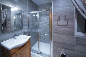 Quayside Apartments