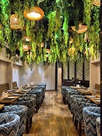 Annandam Inn-Hotel Anand