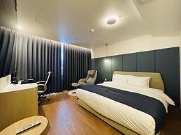 Browndot Hotel
