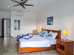 Private pool 3BDR villa beach at 200m