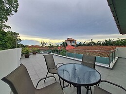 Private pool 3BDR villa beach at 200m