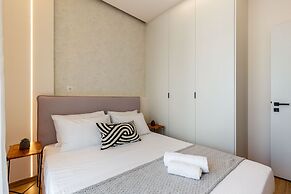 IO SUITES