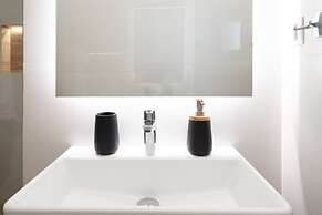 IO SUITES