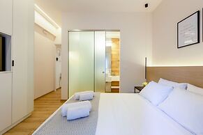 IO SUITES