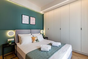 IO SUITES