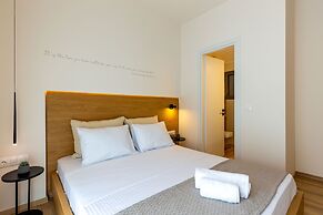 IO SUITES