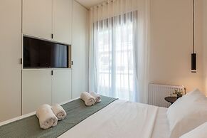 IO SUITES