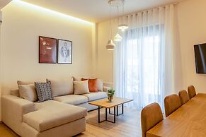 IO SUITES