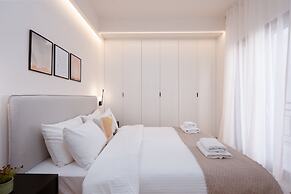 IO SUITES