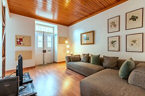 Portas do Teatro Apartments