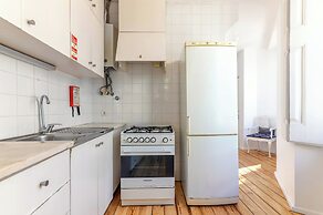 Portas do Teatro Apartments