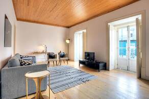 Portas do Teatro Apartments