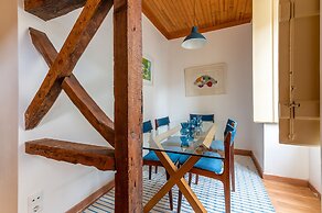 Portas do Teatro Apartments