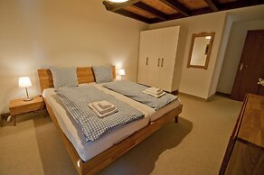 Apartment Alpina