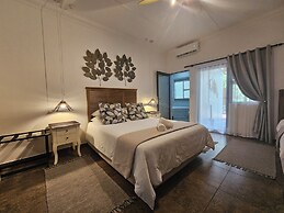 Leopard Corner Lodge