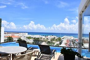Luxury Apartment on 5th Av -One Paralia