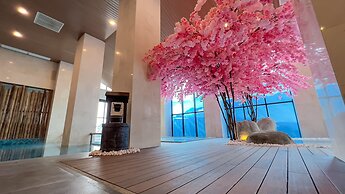 The Yanné, Onsen Hotel