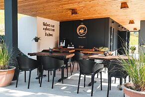 Nesting Resort posestvo SONČNI RAJ