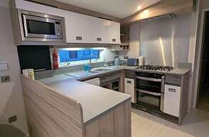 Lighthouse Lodge - Dog Friendly Nr Sutton on Sea
