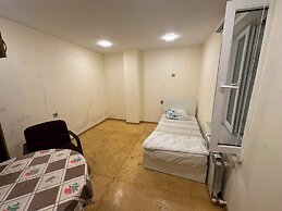 Rova Hostel