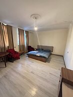 Rova Hostel