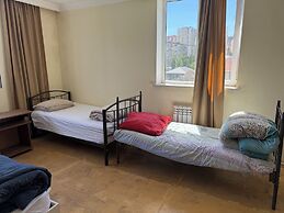 Rova Hostel