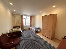 Rova Hostel