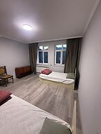 Rova Hostel