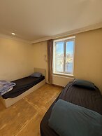 Rova Hostel