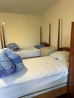Rova Hostel