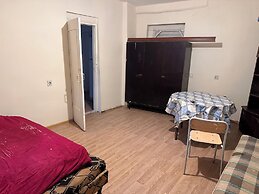 Rova Hostel