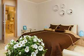 Central Apartments HOT TUBE