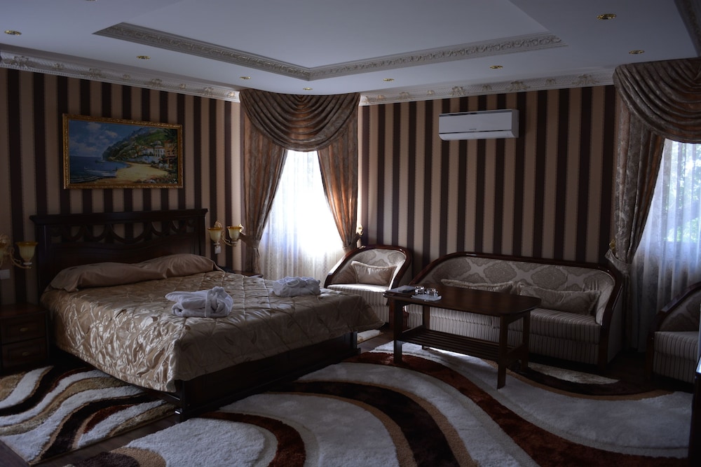 Papillon Hotel